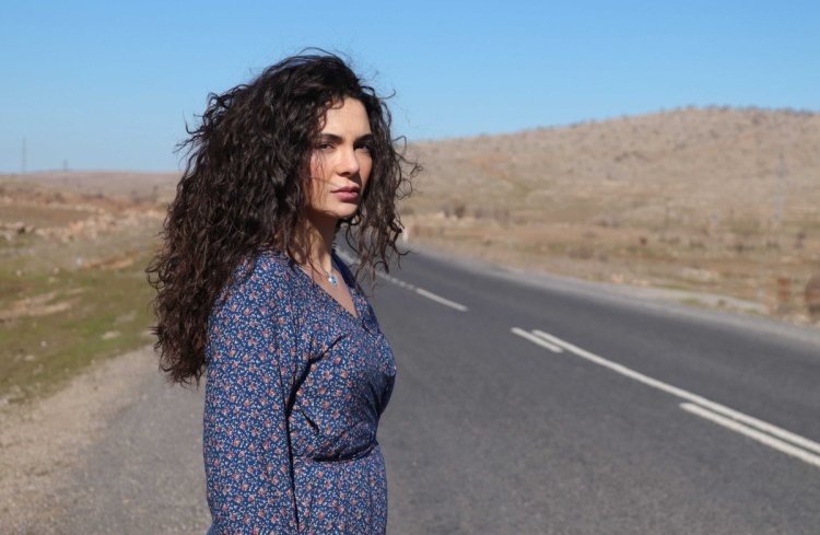 Эбру Шахин 2022