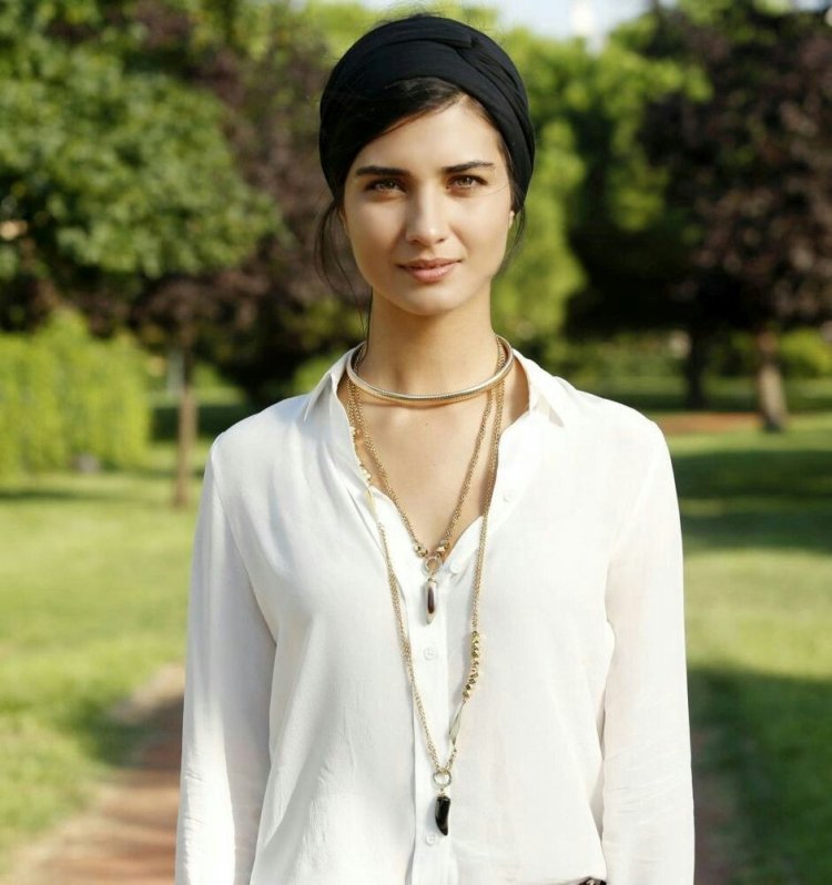 Туба Буйукустун Элиф