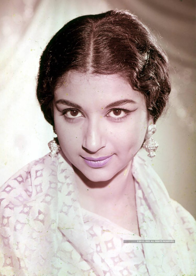 Шармила Тагор