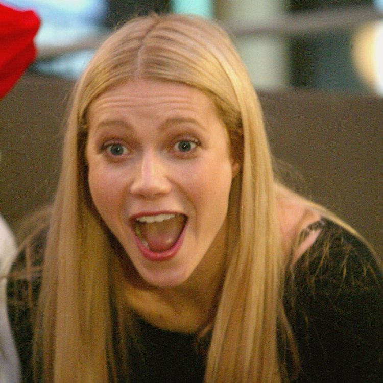 Гвинет Пэлтроу смех