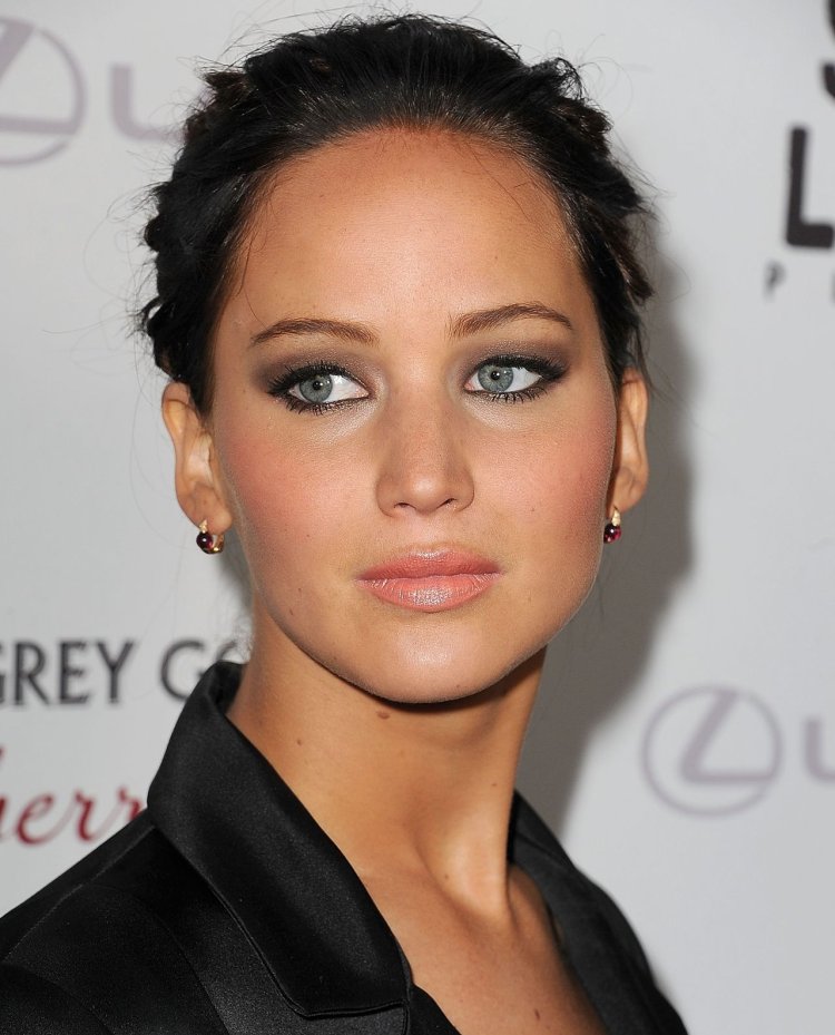 Дженнифер Лоуренс макияж