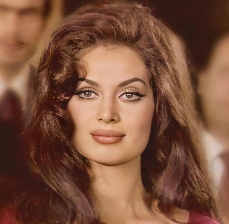 Тюркан Шорай турецкая кинозвезда