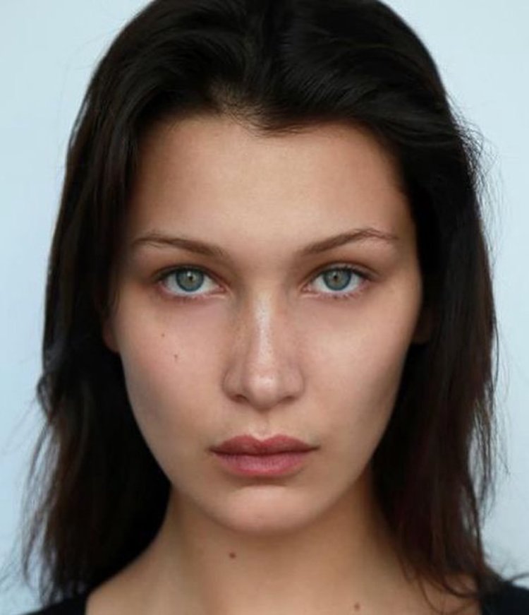 Белла Хадид портрет