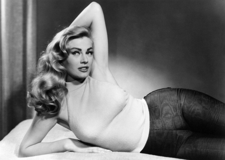 Актриса Анита Экберг