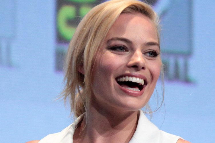 Марго робби