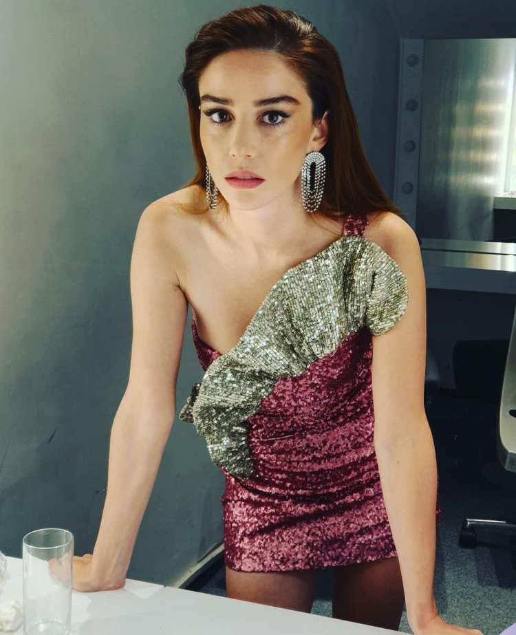 Озге Гюрель