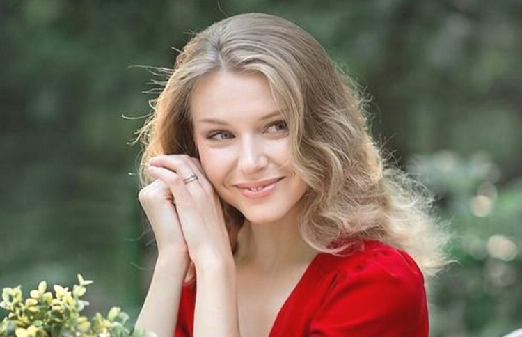 Ксения Иванова актриса 2022