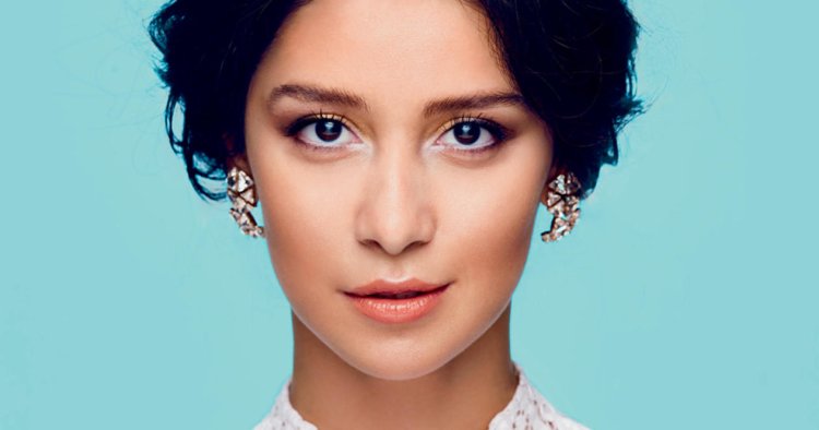 Равшана Куркова