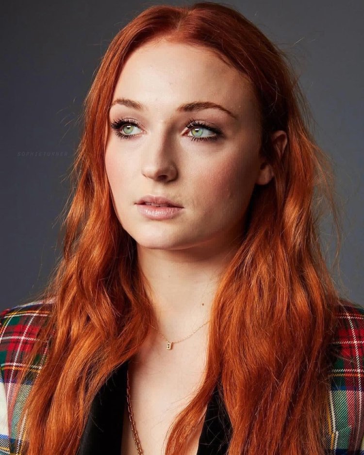 Джессика Честейн рыжие волосы