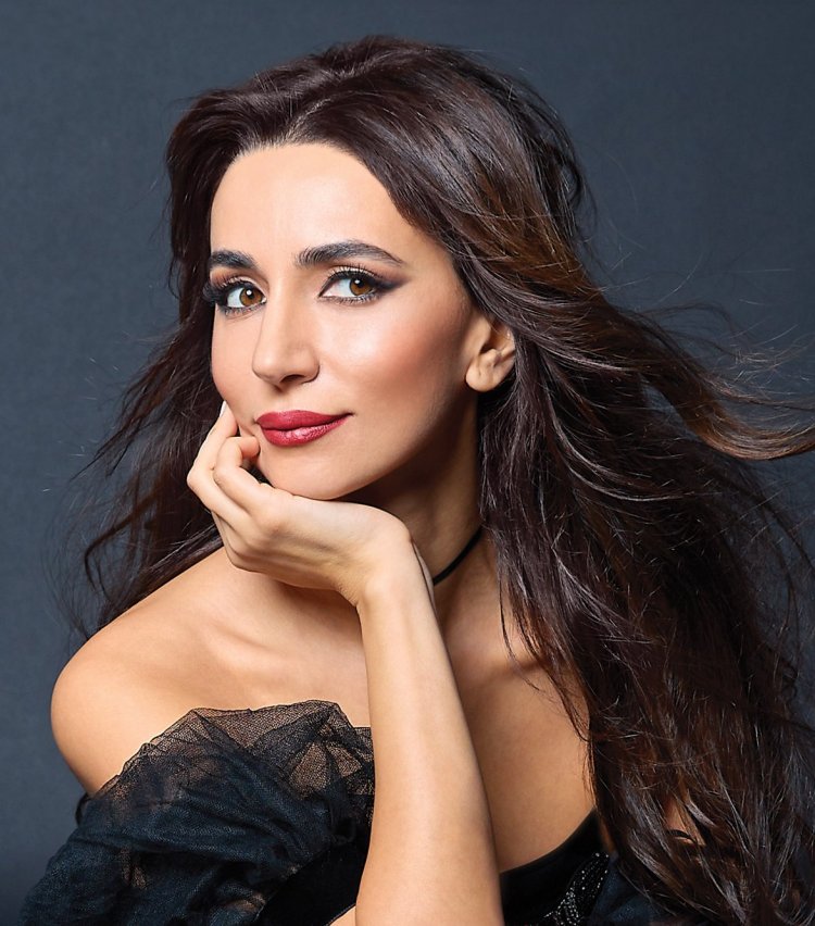 Знаменитая армянская певица