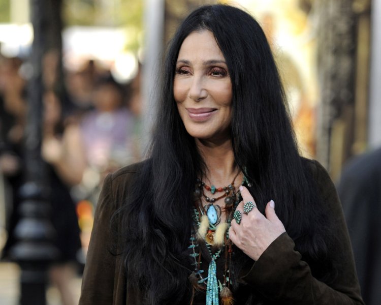 Шер певица корни