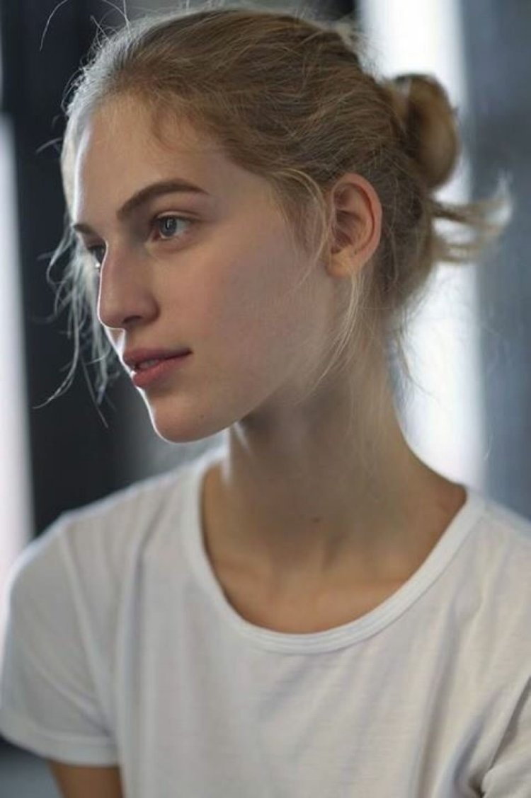 Красивые девушки с большим носом