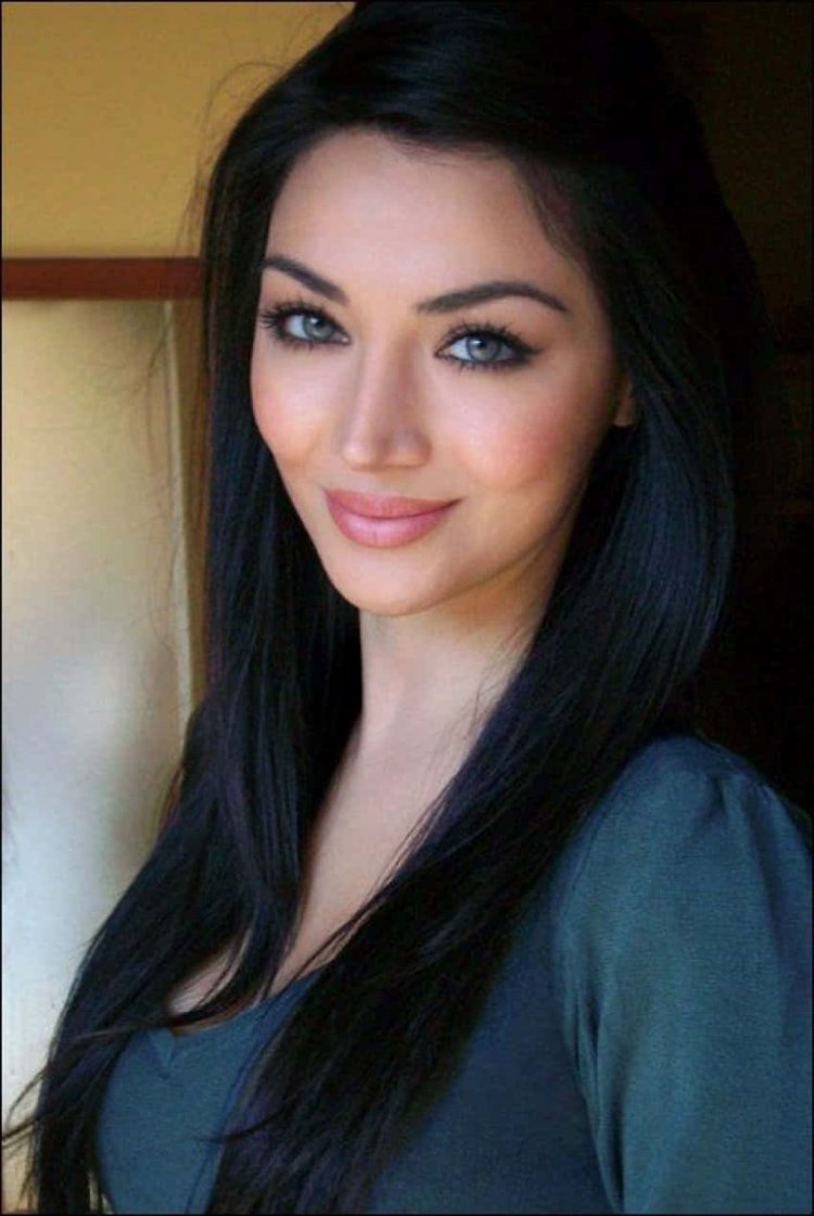 Рамина Тораби модель