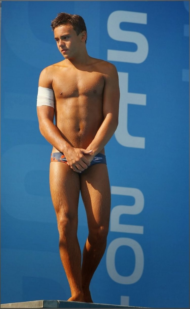 Томас Дейли пловец