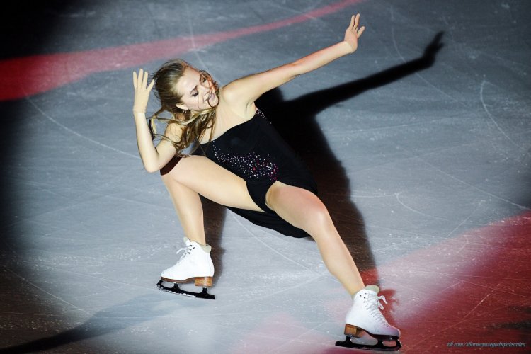 Елена Радионова фигуристка трусы