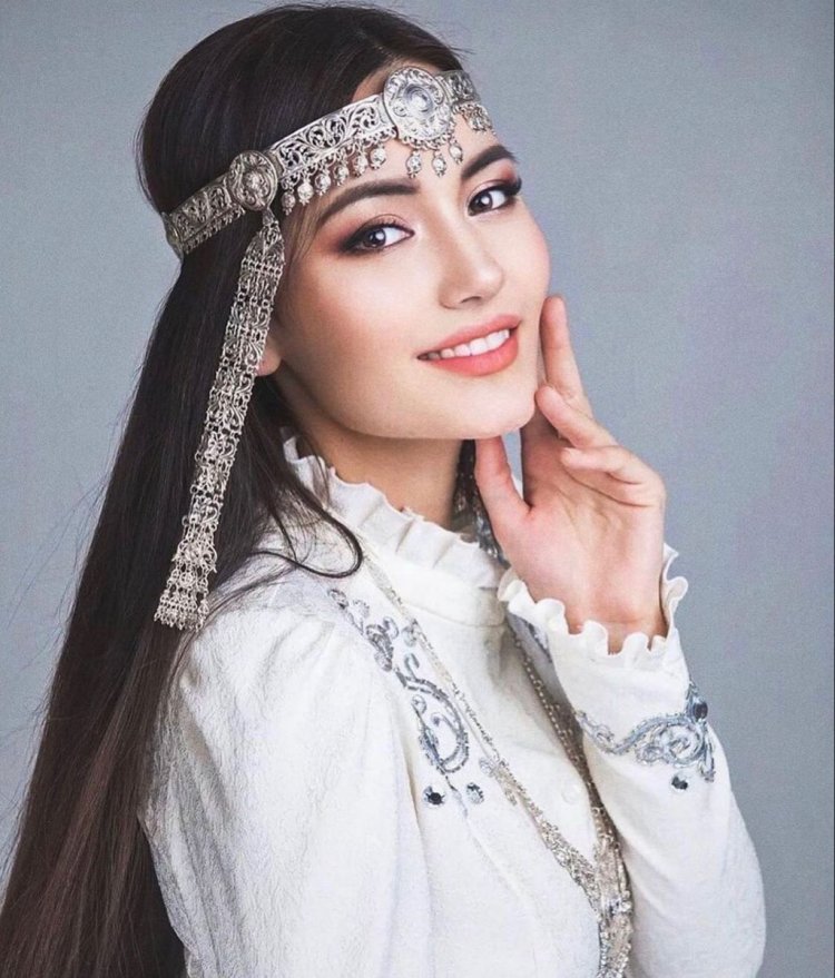 Якутские национальные украшения