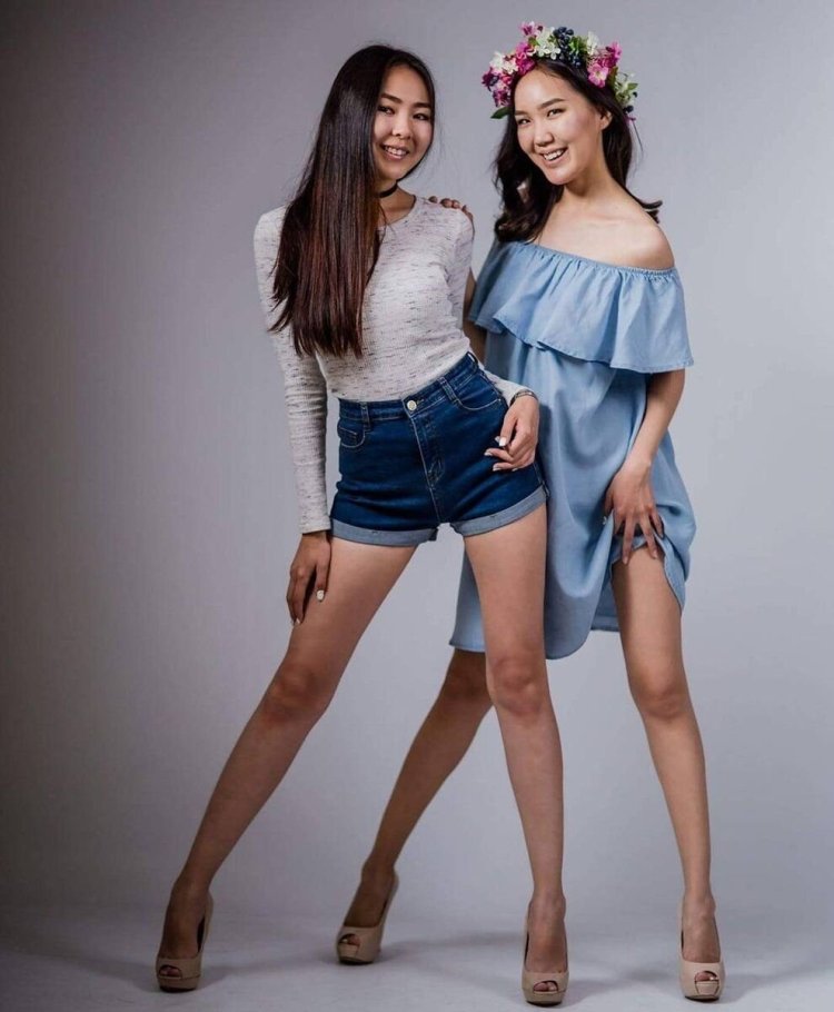 Якутские девушки