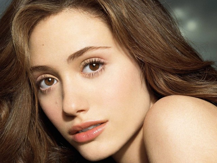 Фелисити Джонс