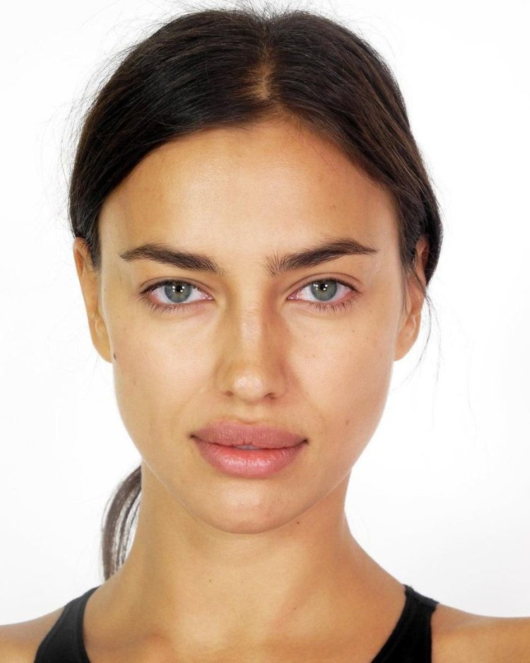 Ирина шейк анфас