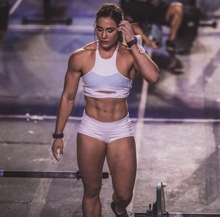 Brooke wells CROSSFIT рост