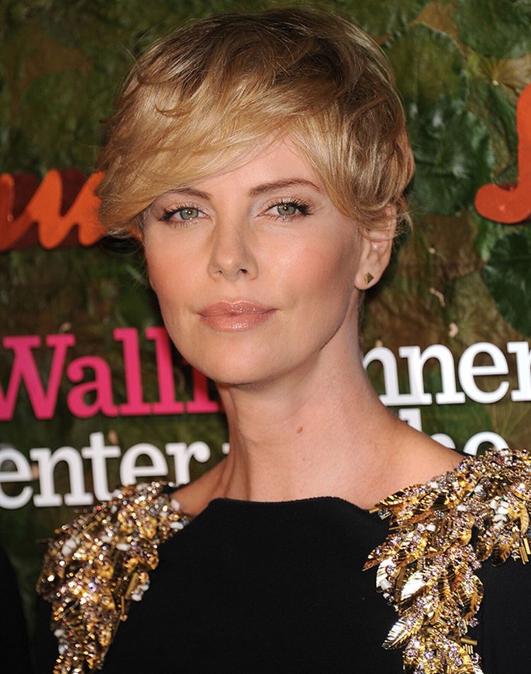 Пикси Холли Берри стрижка