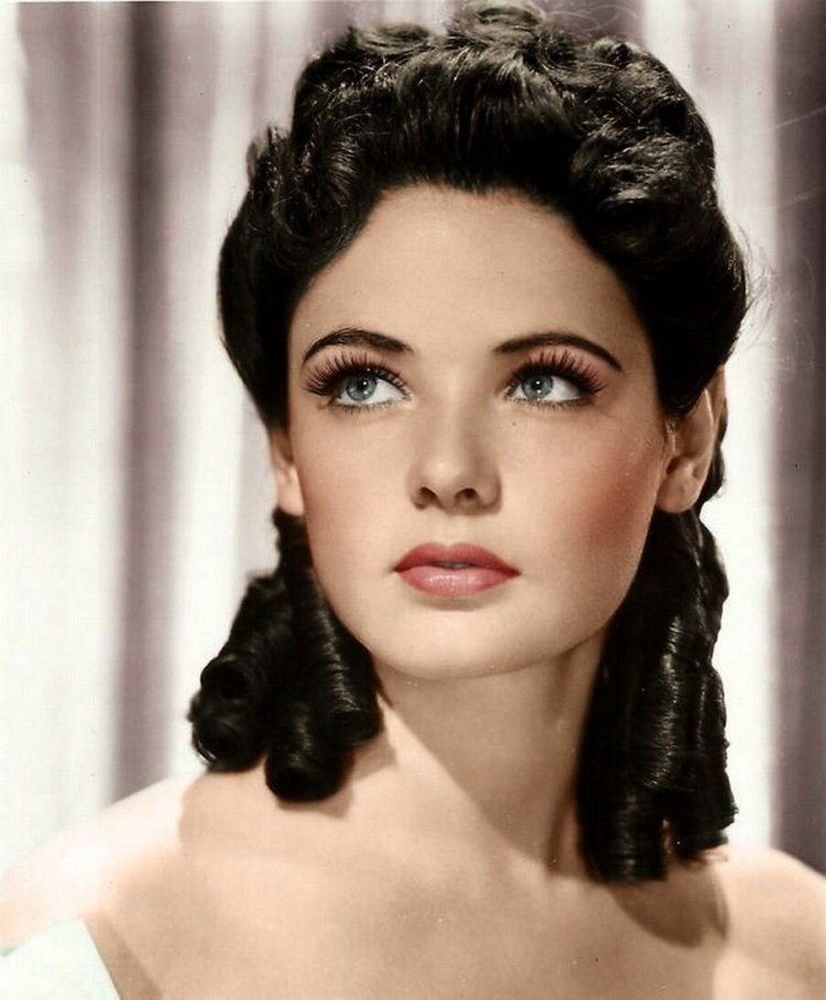 Ивонн де Карло