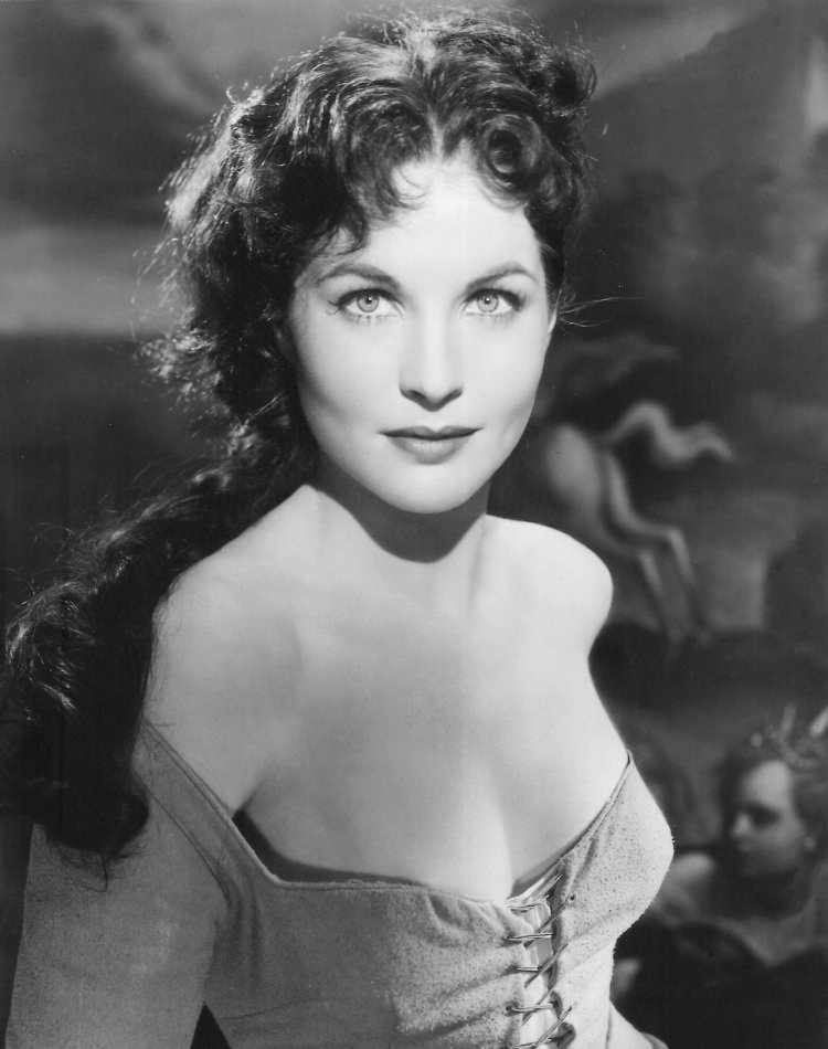 София Лорен горячие