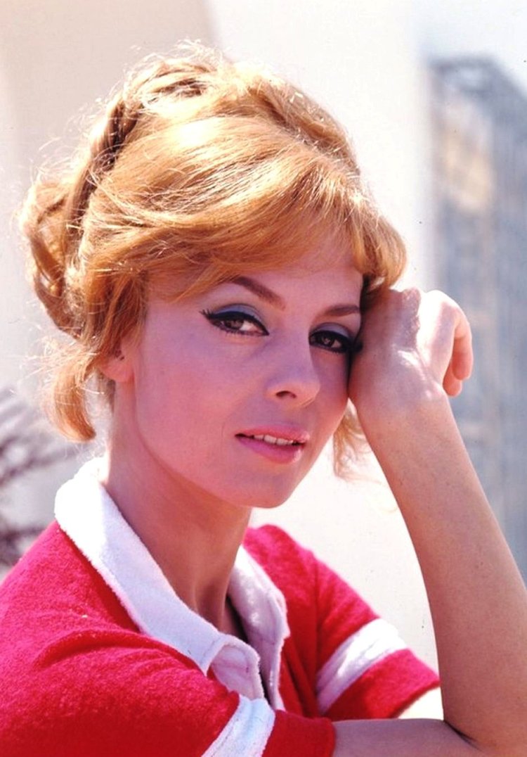 Барбара Стэнвик в молодости