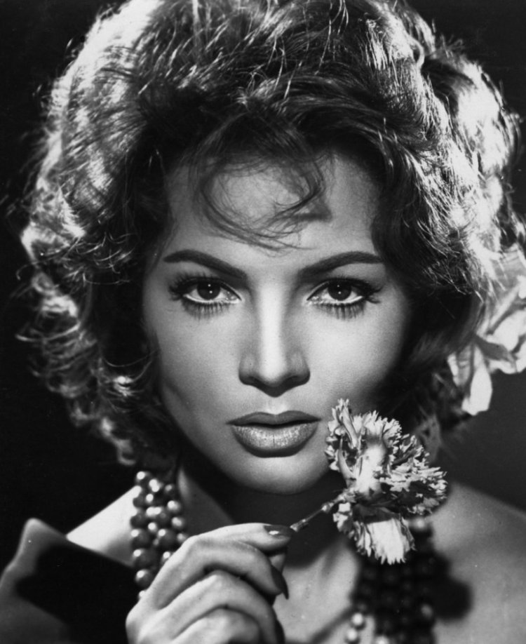 Джина Лоллобриджида