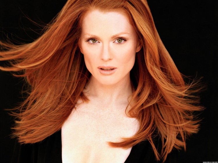 Джулианна Мур 2001