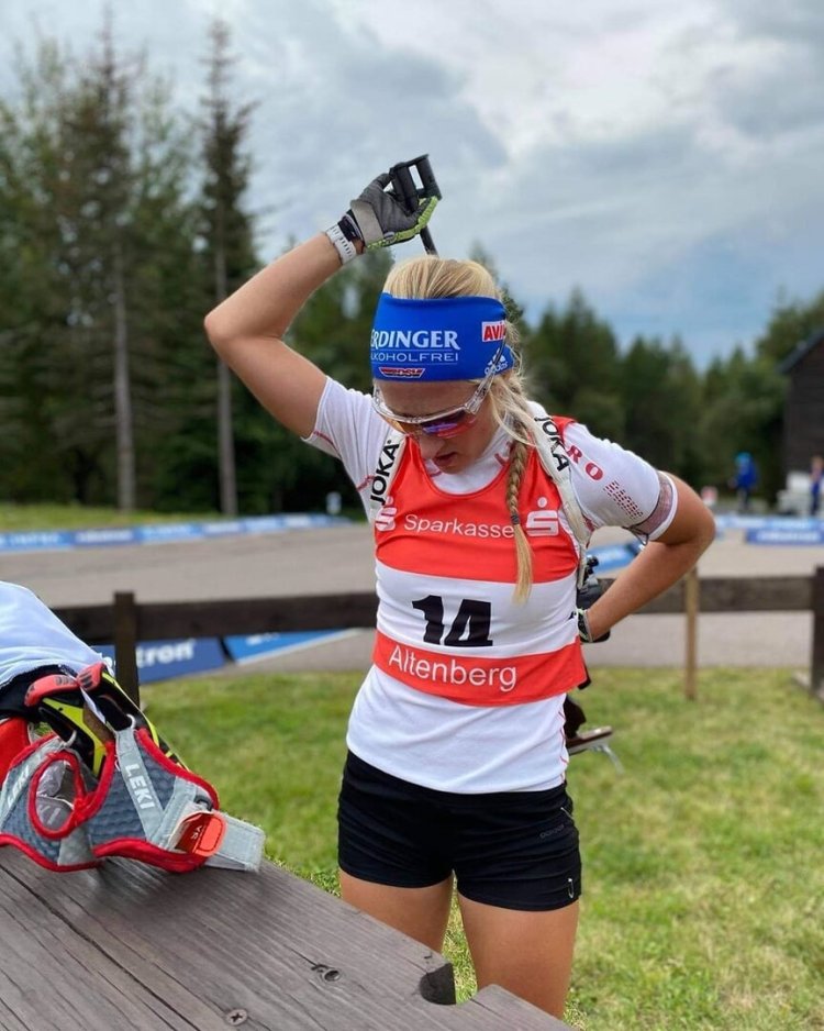 Анна Вайдель биатлон фото