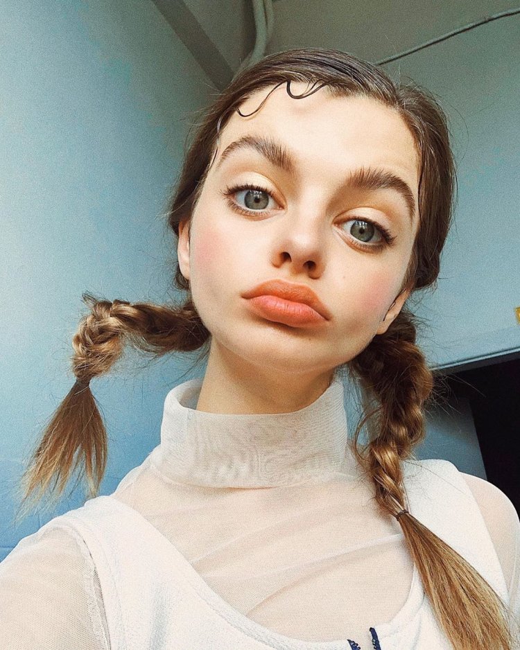 Мария оз большие глаза