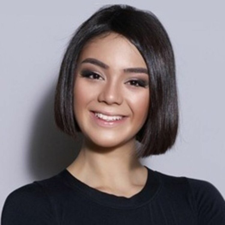 Айсулу Азимбаева актриса