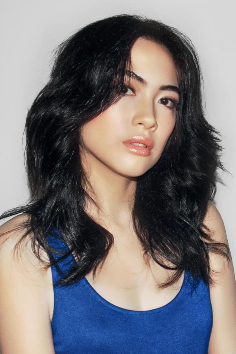 Айнур Ниязова актриса