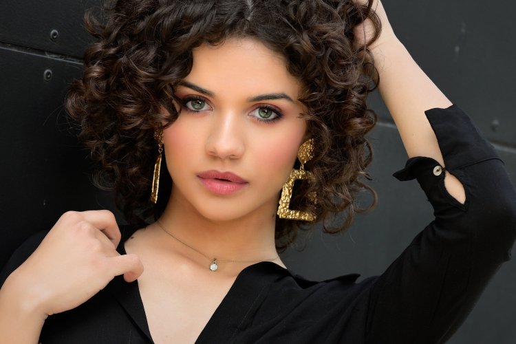 Кудрявая Клара