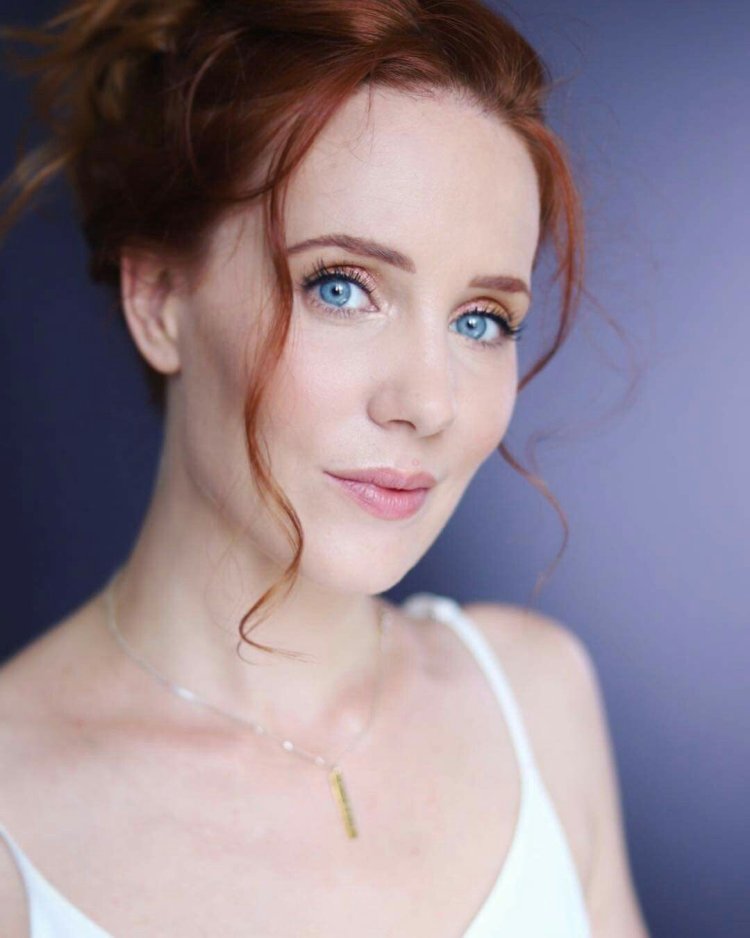 Рыжая солистка 202