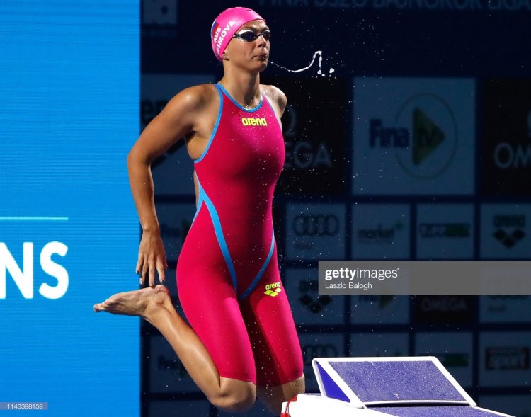 Юлия Ефимова гидрокостюм