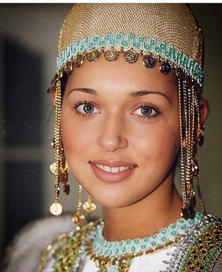 Алсу татарка