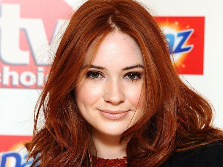 Карен Гилан рыжие волосы