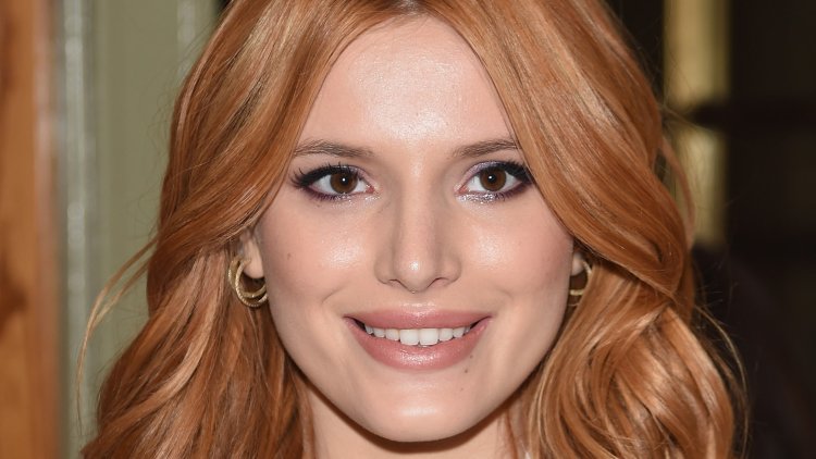 Белла Торн блондинка