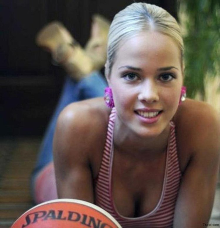 Антония мисура баскетболистка