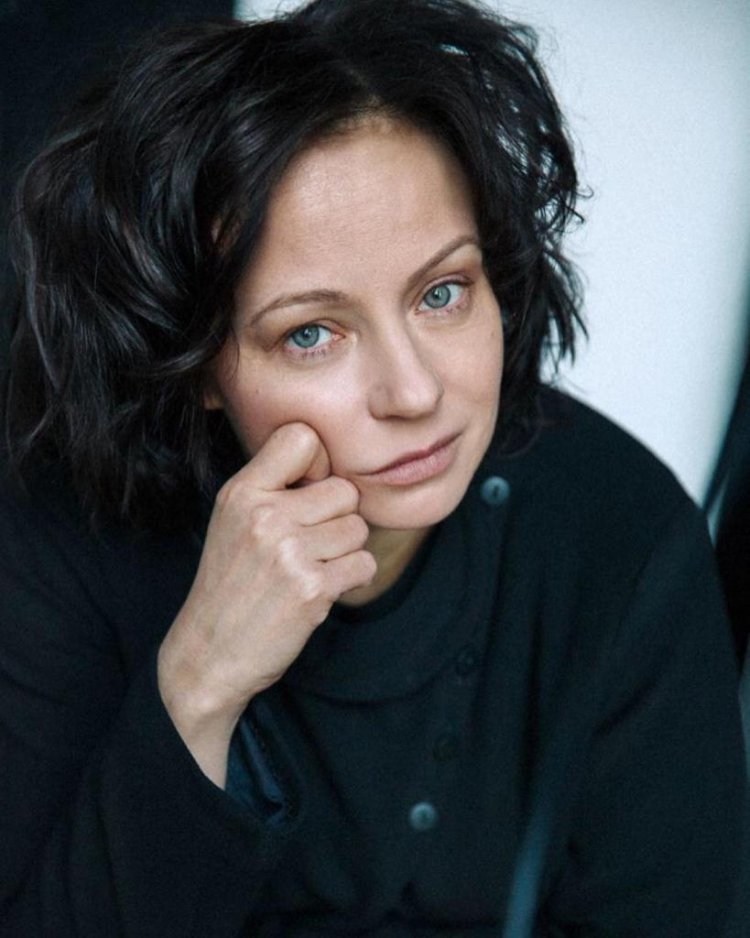 Евгения Добровольская актриса