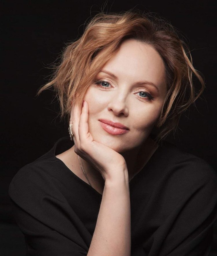 Актриса Елена Ксенофонтова