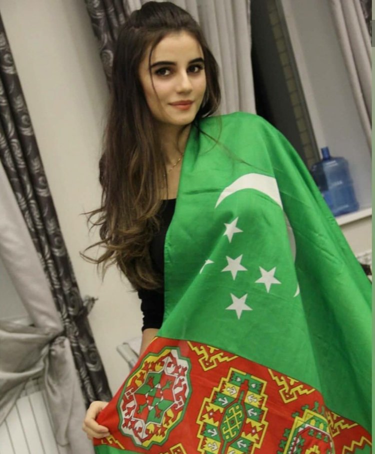 Красотки Туркменистана