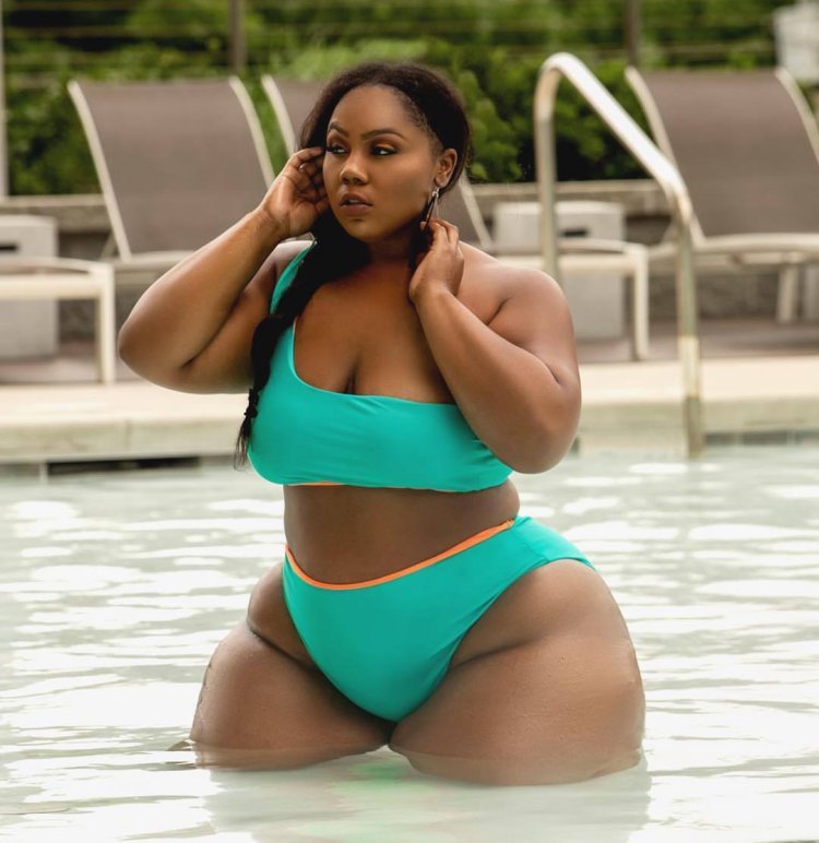 Чубби эбони