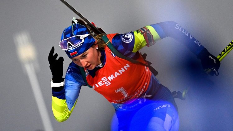 Динара Алимбекова биатлонистка