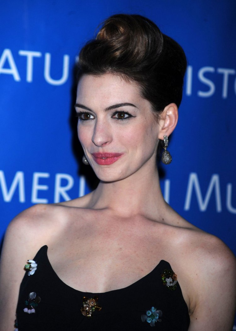 Энн Хэтэуэй