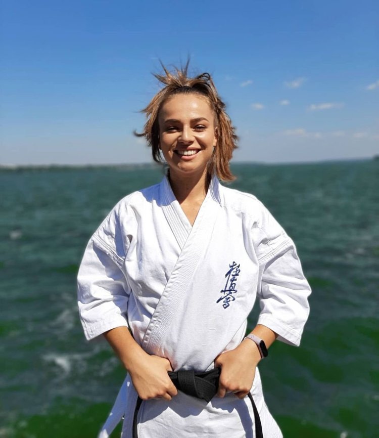 Леми чемпионка