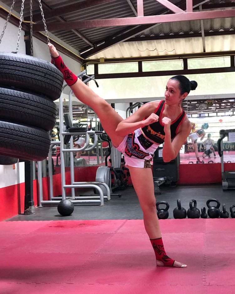 Юлия Ковалевич тайский бокс