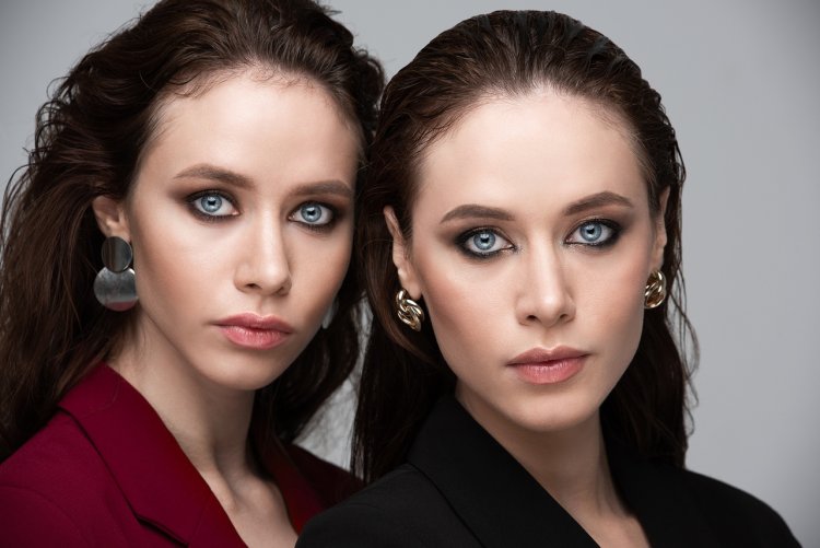 Сестры близняшки русские